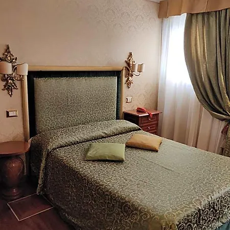 Ca' Marinella فندق البندقية