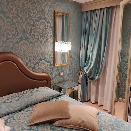 Ca' Marinella 3* Venise